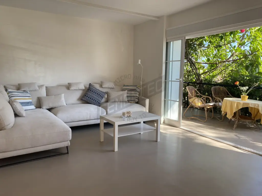Floor Microcement Preston finish by Cement 2.0